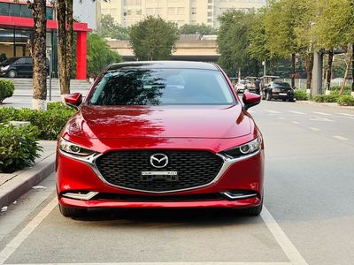 Mazda 3 1.5 Sedan Luxury 2022