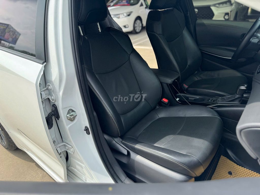 Toyota Corolla Altis 2022 1.8V - 100000 km. Mua bán Ô tô tại Thị xã Từ Sơn Bắc Ninh được đăng bởi Lê Văn Biển hình 10