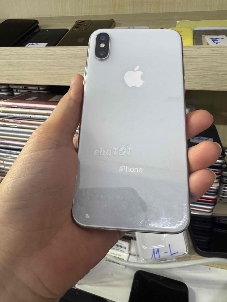 iPhone X 64GB Bạc. Mua bán Điện thoại tại Quận 4 Tp Hồ Chí Minh được đăng bởi Phan Pha hình 1
