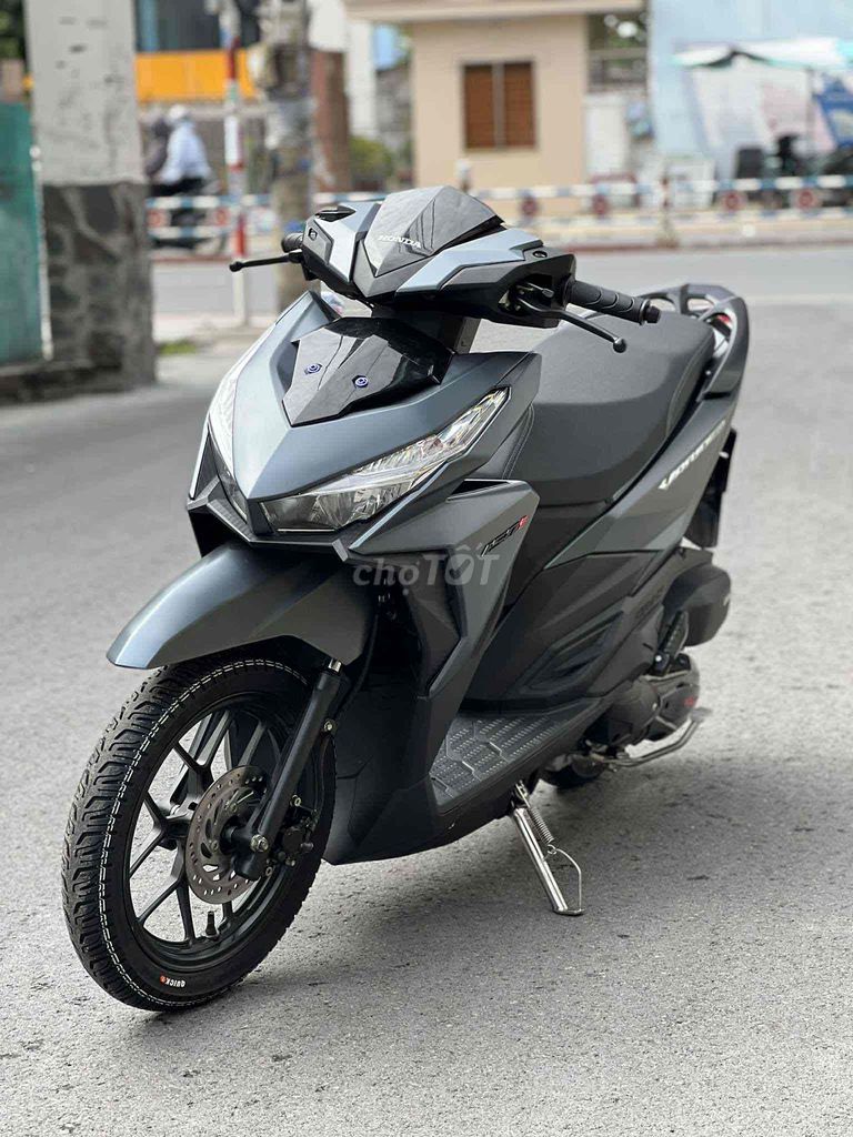 Cần Bán e vario dk 2018 đẹp keng 9 chủ ký giấy. Mua bán Xe máy tại Thành phố Biên Hòa Đồng Nai được đăng bởi Cửa Hàng Xe Máy Gia Khang  hình 1