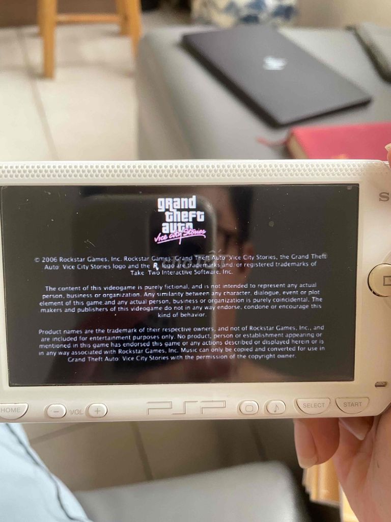 Sony PSP 3000 Trắng 32GB Máy chơi game. Mua bán Thiết bị chơi game tại Thành phố Thủ Đức Tp Hồ Chí Minh được đăng bởi  Trong Nhan  hình 1
