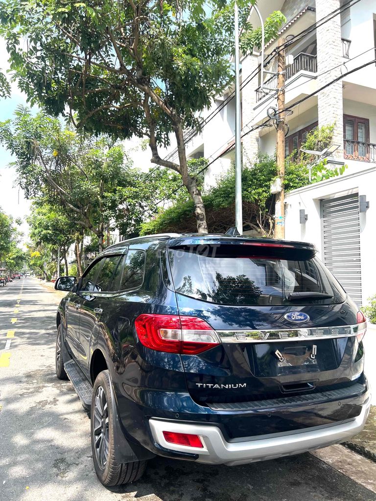 Ford Everest 2021 Titanium 2.0L 10AT 4x2 -16000 km. Mua bán Ô tô tại Quận 7 Tp Hồ Chí Minh được đăng bởi Trần Sơn hình 4