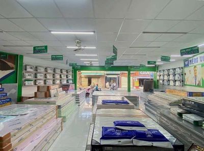 CHO THUÊ MẶT TIỀN TÔ NGỌC VÂN. Cho thuê văn phòng, mặt bằng kinh doanh tại Thành phố Thủ Đức Tp Hồ Chí Minh được đăng bởi HÙNG VINH