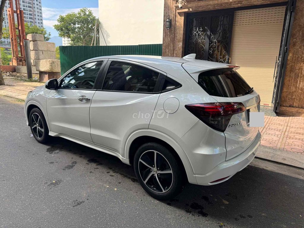Honda HR-V  bản L 2019 - 80000 km cực đẹp. Mua bán Ô tô tại Thành phố Nha Trang Khánh Hòa được đăng bởi Anh Hải hình 5