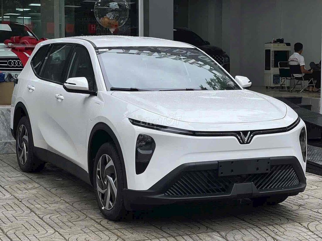 VinFast Limo Green 2025. Mua bán Ô tô tại Quận Hoàn Kiếm Hà Nội được đăng bởi Vinfast Ocean Park Gia Lâm Hà Nội hình 1