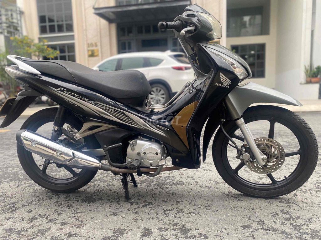 Future Fi(2013)bstp,chính chủ,xe zin êm ru,đẹp. Mua bán Xe máy tại Quận 7 Tp Hồ Chí Minh được đăng bởi Trung Anh hình 10