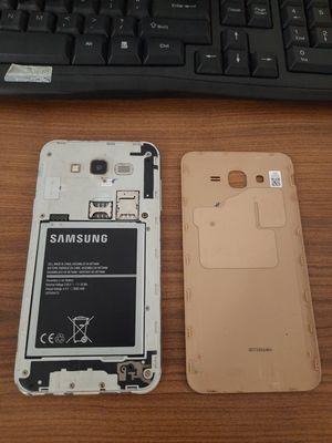 Samsung Galaxy J7 (SM-J700H) (2015)
