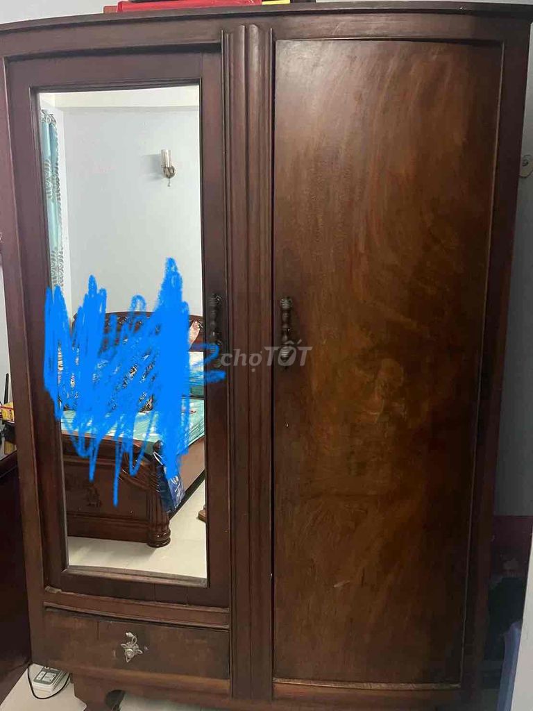 Tủ quần áo Gỗ gõ Nâu 1m2 x 2m. Mua bán Tủ, kệ gia đình tại Quận 1 Tp Hồ Chí Minh được đăng bởi Lê Thị Thuý Nga hình 1