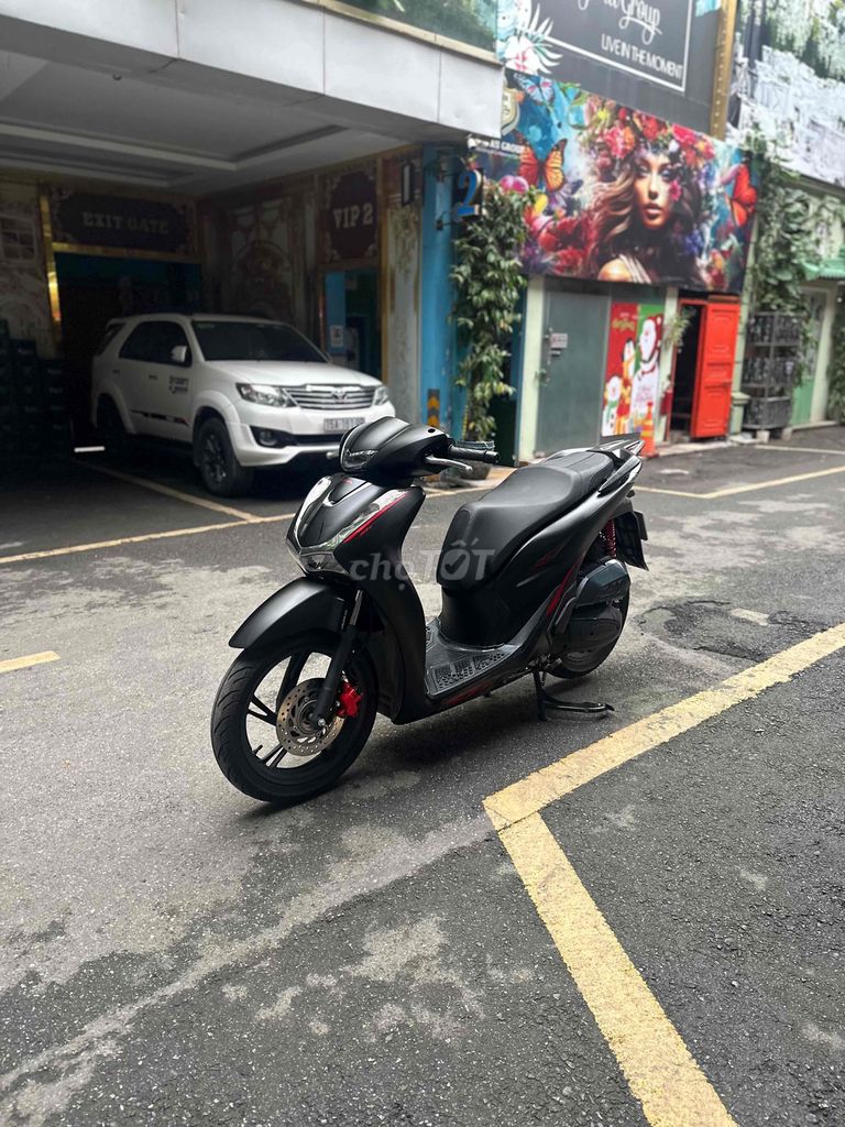 SH 2024 chuẩn đen sần 125 phanh ABS mới 99%. Mua bán Xe máy tại Quận Lê Chân Hải Phòng được đăng bởi Nguyễn Thế Hiếu hình 2