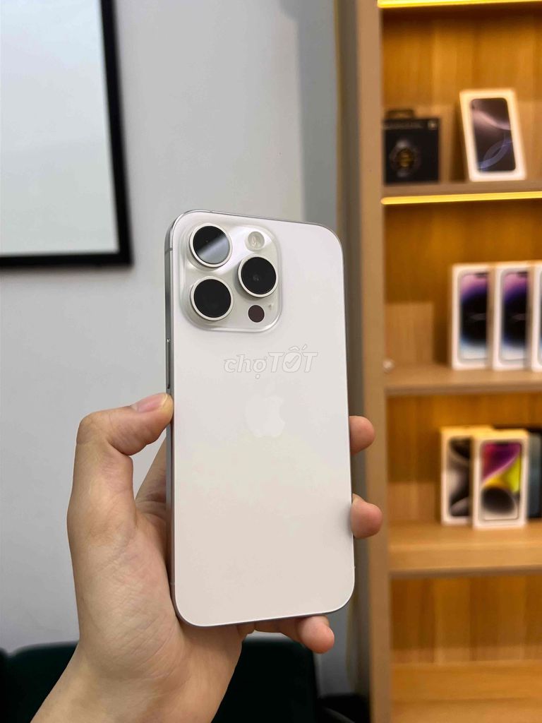 🔥iP 15 Pro 256GB pin 100 sạc ít lần đẹp long lanh🔥. Mua bán Điện thoại tại Quận Hải An Hải Phòng được đăng bởi Nguyễn Hương Giang hình 1