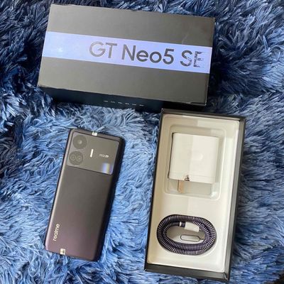 Realme Gt Neo 5 se 12/256 Fullbox Giá tốt