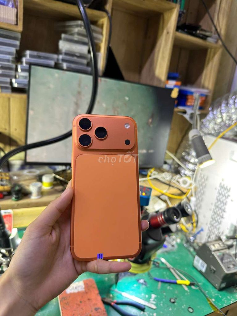 iPhone 17 Pro Max 256GB Cam 99%. Mua bán Điện thoại tại Quận Cẩm Lệ Đà Nẵng được đăng bởi Hoàng  hình 1