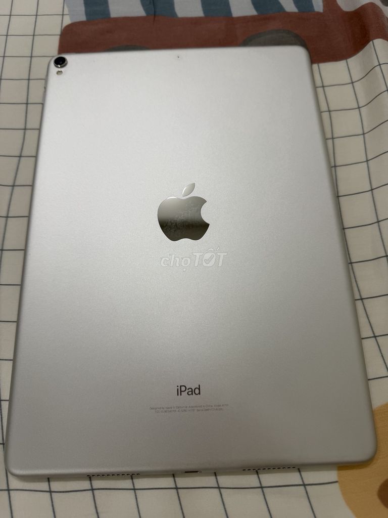 Apple iPad Pro 10.5 64GB Bạc. Mua bán Máy tính bảng tại Quận Tân Phú Tp Hồ Chí Minh được đăng bởi An hình 1