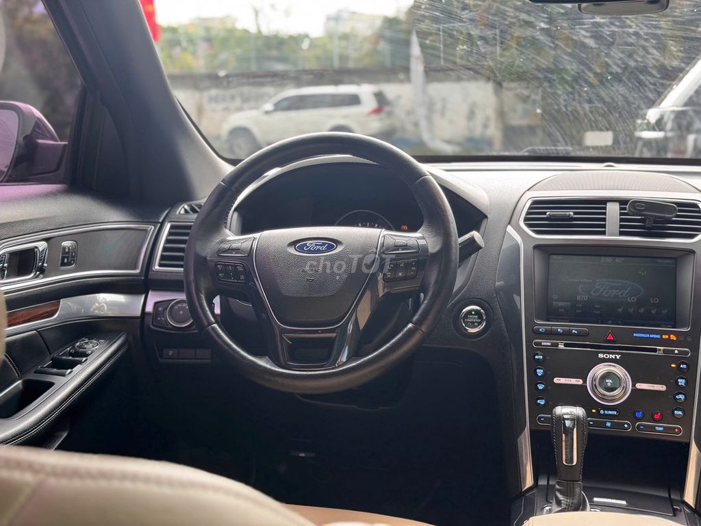 FORD Mỹ Explorer Limited ecoboost 4WD model 2016. Mua bán Ô tô tại Quận Gò Vấp Tp Hồ Chí Minh được đăng bởi Hoàng Pháp hình 2