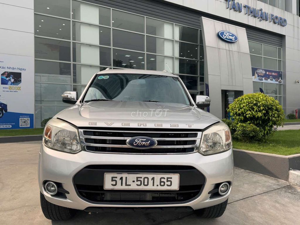 Ford Everest 2014 Limited 4x2 - 120000 km