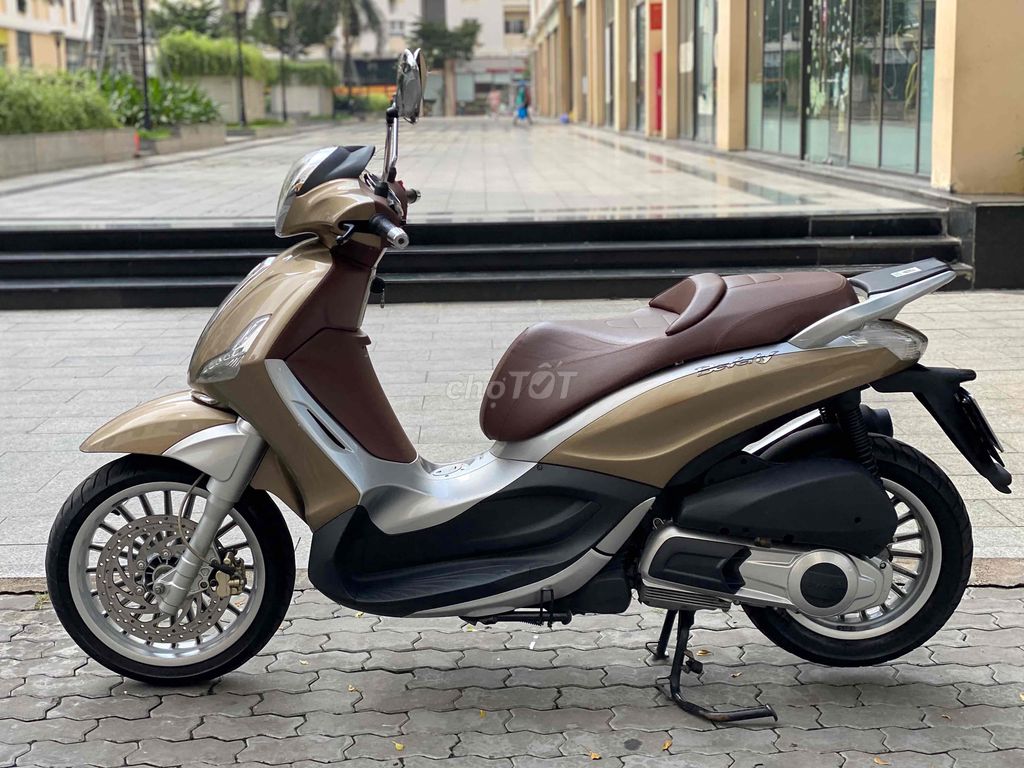 Piaggio Beverly 125ie chính chủ cực hiếm nhập ý