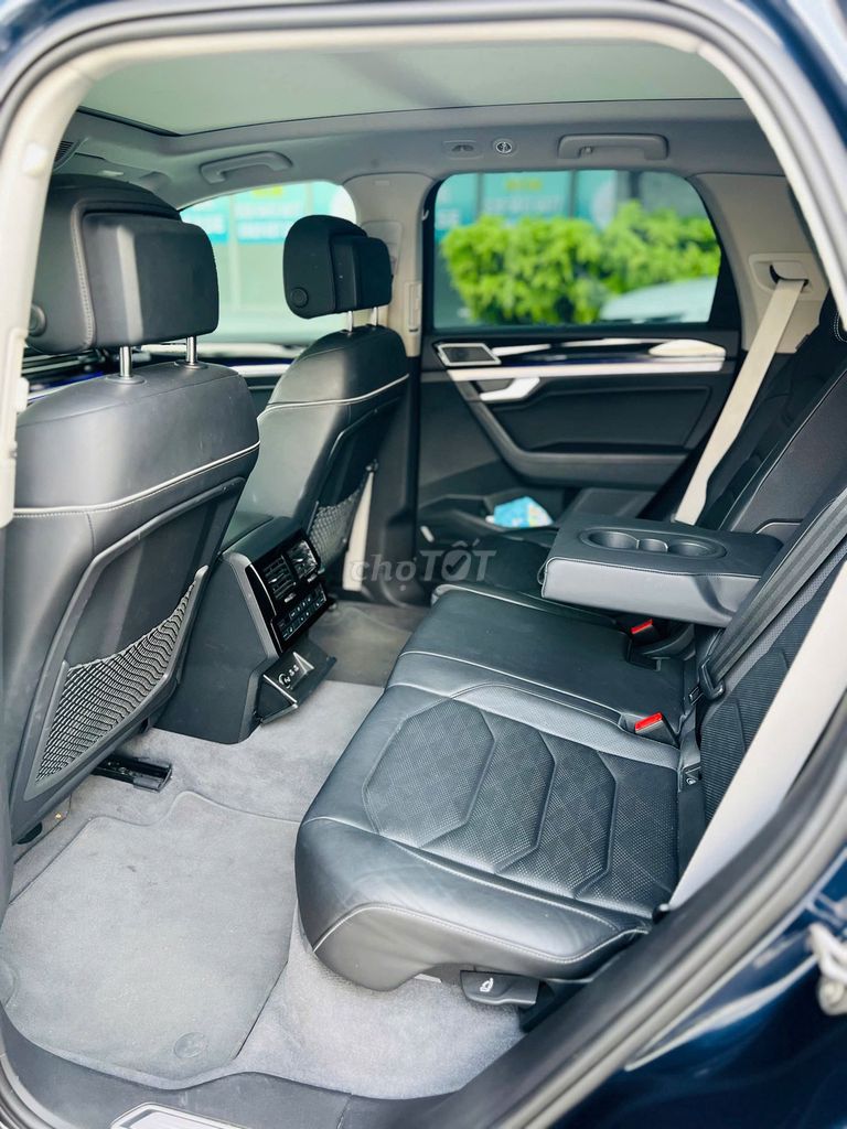 Volkswagen Touareg 2023 Luxury Xe Mới Cứng 99%. Mua bán Ô tô tại Thành phố Thủ Đức Tp Hồ Chí Minh được đăng bởi ÔTÔ MIỀN NAM hình 10