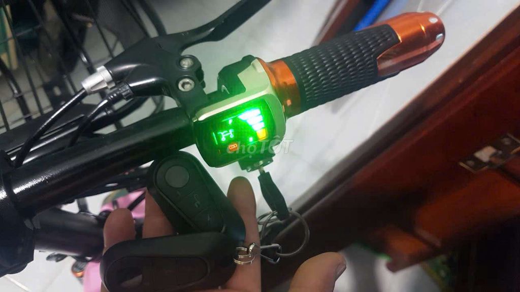 Xe đạp điện Lihaze mới trên 12tr mới tinh. Mua bán Xe điện tại Thành phố Vĩnh Long Vĩnh Long được đăng bởi Hai Nguyenthi hình 2