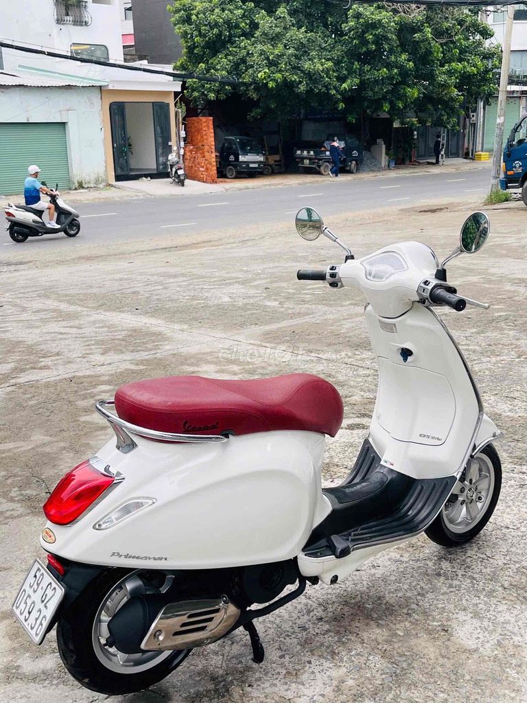 Скутер Piaggio Vespa Primavera 2016 белый