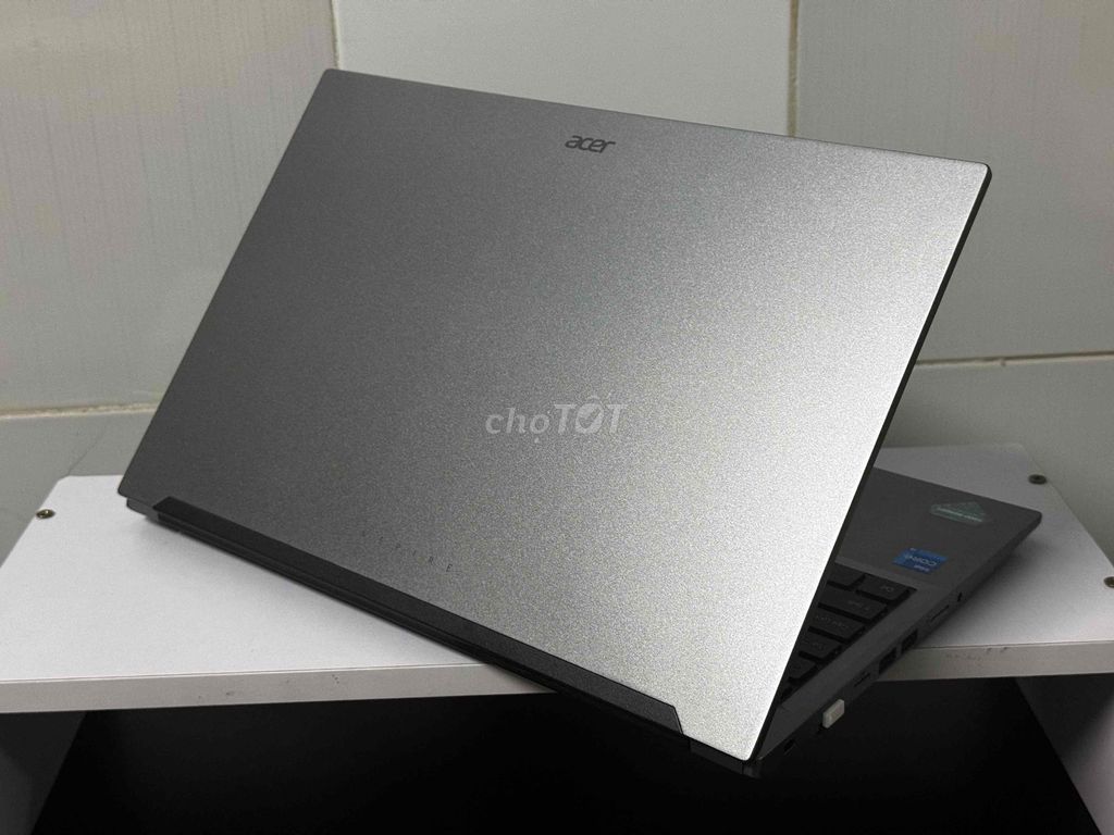 Acer Aspire Lite AL15-51M-55NB i5-1235U 15.6 inch. Mua bán Laptop tại Thị xã Bến Cát Bình Dương được đăng bởi Thu Minh hình 1
