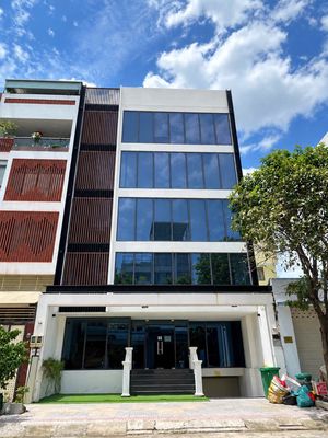 Rent · 5 bd · 160 м² · Thành phố Thủ Đức