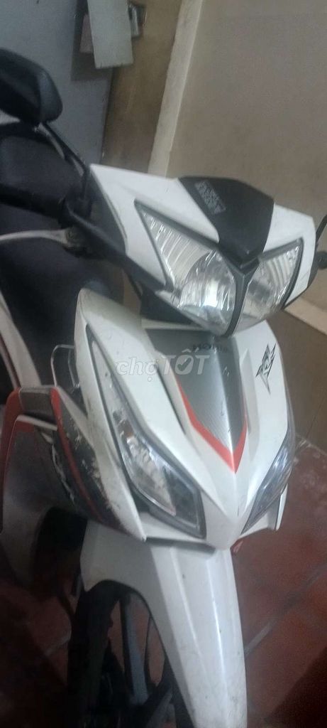 Cần bán xe máy. Mua bán Xe máy tại Huyện Thanh Trì Hà Nội được đăng bởi hoàng Văn bình  hình 1