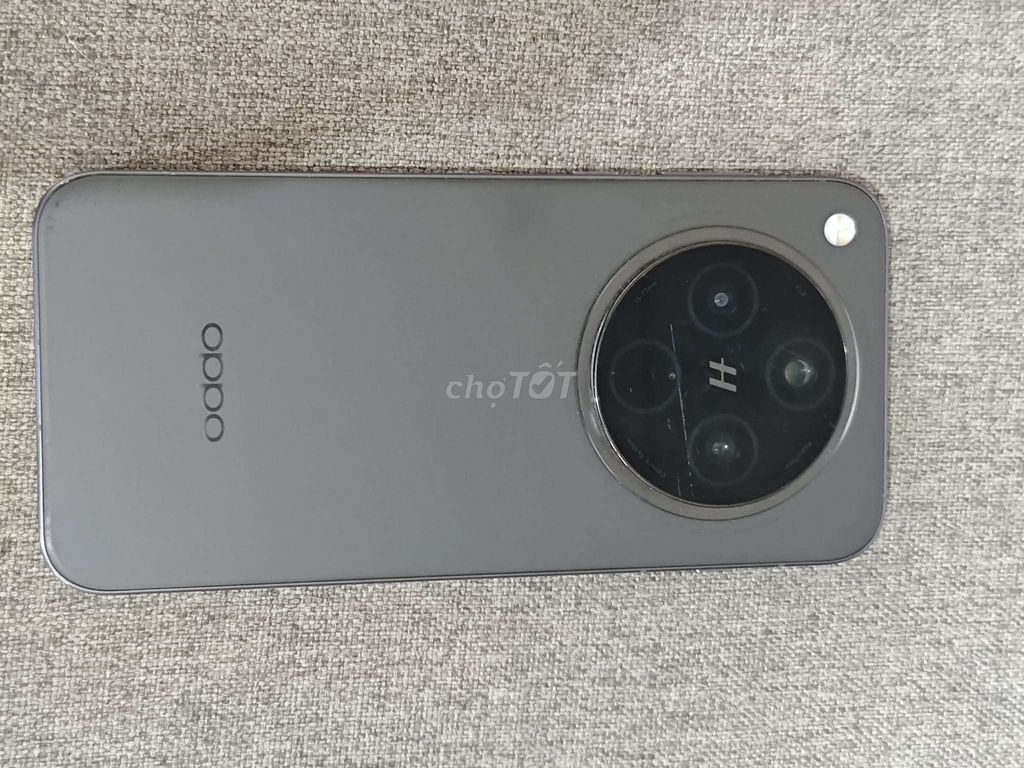 OPPO Find X8 256GB Xám. Mua bán Điện thoại tại Huyện Đức Trọng Lâm Đồng được đăng bởi Xuân Bắc hình 1