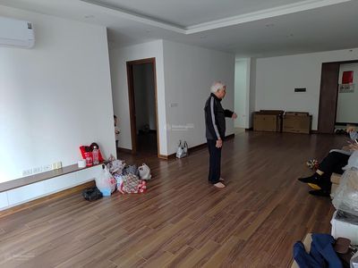 Cho thuê chung cư X2 Đại Kim - tầng 12, 3PN, DT 123m2