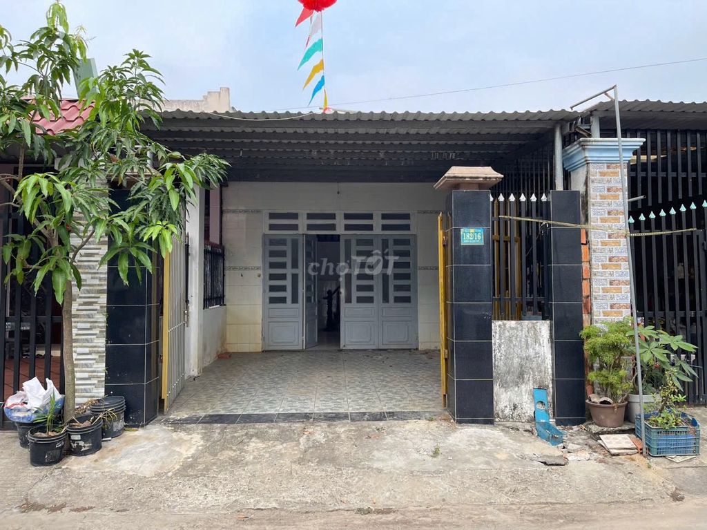Nhà 5x25 chính chủ- 1 trệt, lửng 3PN, Mỹ Phước, đường 7m- rẻ 4tr/tháng