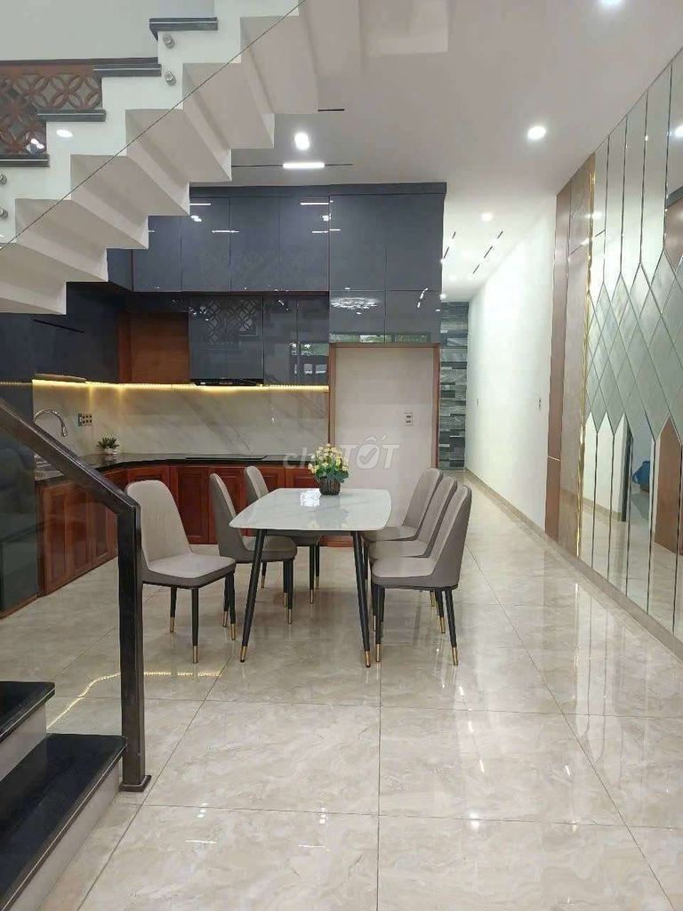 New furnished 3-storey house on Phạm Xuân Ẩn street — photo 6