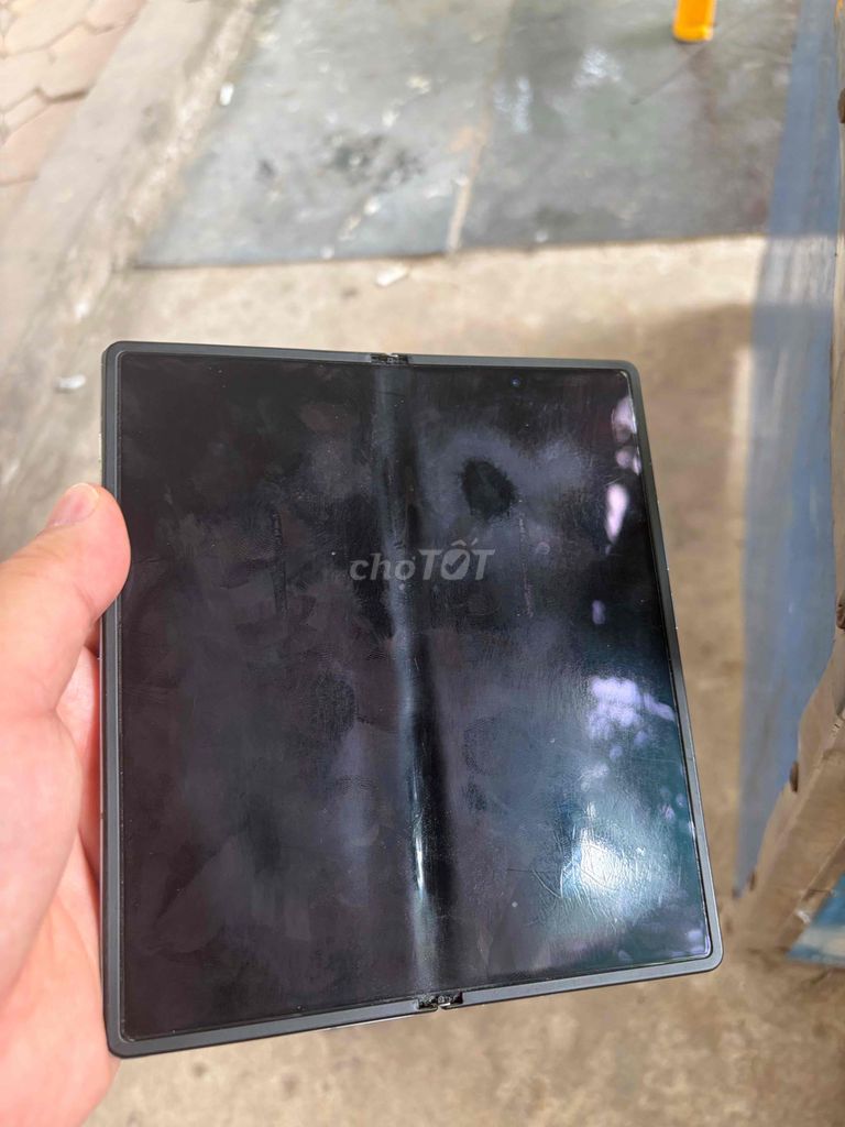 Vivo X Fold 2sim chết màn ngoài, màn trong ngon. Mua bán Điện thoại tại Quận Hoàng Mai Hà Nội được đăng bởi Hoàng hình 1