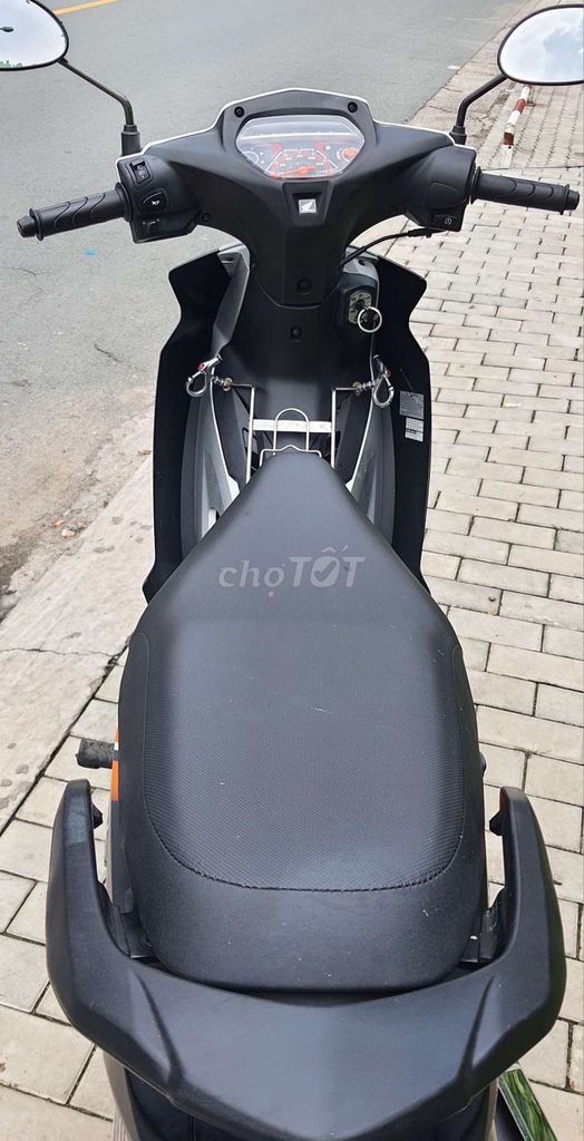 HonDa  Blade 110 Bs Tphcm
Bánh mân bản đặc biệt. Mua bán Xe máy tại Quận Phú Nhuận Tp Hồ Chí Minh được đăng bởi Dung hình 6