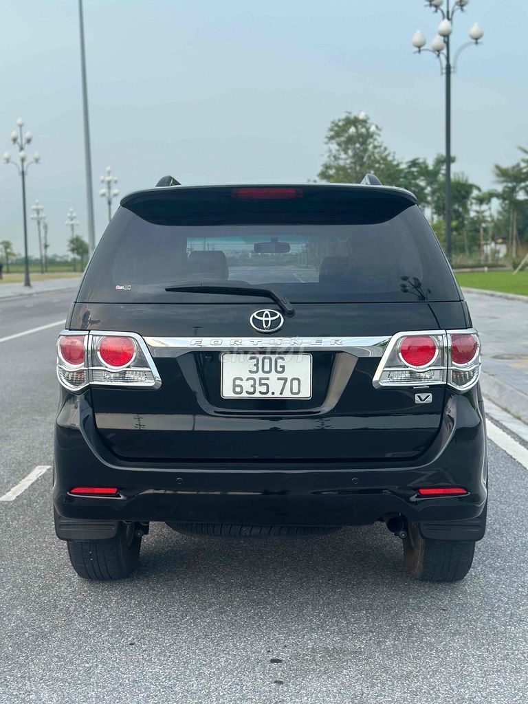 Bán Toyota Fortuner 2013 2.7V 4x2 AT. Mua bán Ô tô tại Thành phố Thái Bình Thái Bình được đăng bởi Trần Hà Auto hình 2