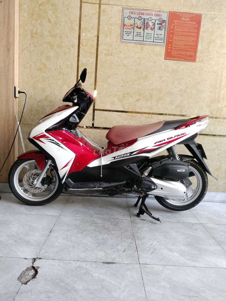 Air Blade FI 125 2013 ,BSTP,Xe Máy Êm Mạnh. Mua bán Xe máy tại Quận 12 Tp Hồ Chí Minh được đăng bởi Duy Khánh hình 5