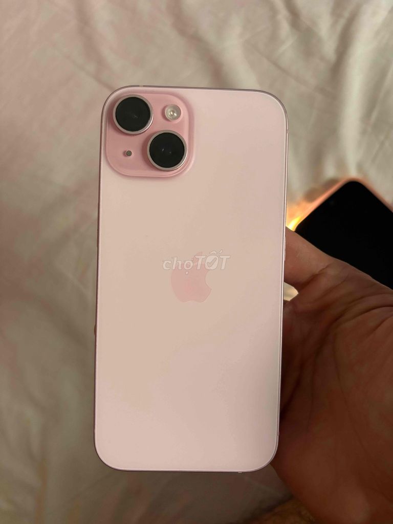 Apple iPhone 15 128GB Hồng. Mua bán Điện thoại tại Huyện Bình Chánh Tp Hồ Chí Minh được đăng bởi Nguyễn Hoài Thanh hình 1