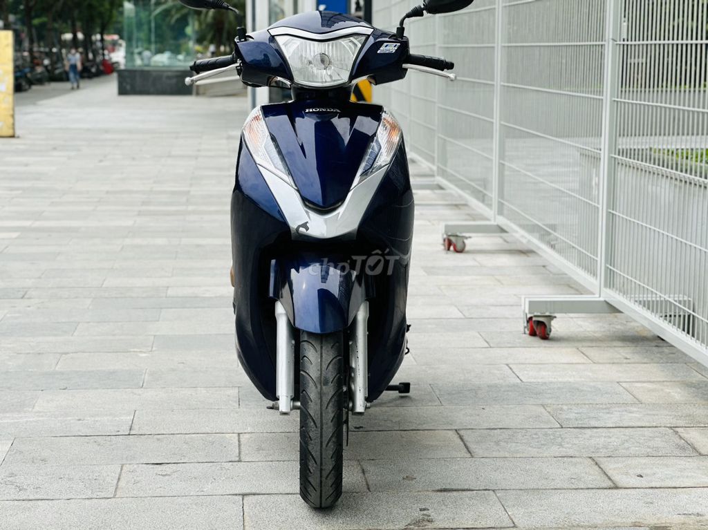 HONDA LEAD 125 XANH NÂU BIỂN 29 CHÍNH CHỦ. Mua bán Xe máy tại Quận Nam Từ Liêm Hà Nội được đăng bởi THANH BÌNH hình 3