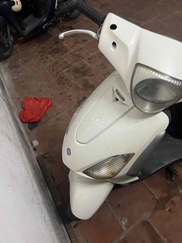 xe Piaggio 125cc rẻ đẹp em zin. Mua bán Xe máy tại Huyện Thanh Trì Hà Nội được đăng bởi Minh Phương  hình 5