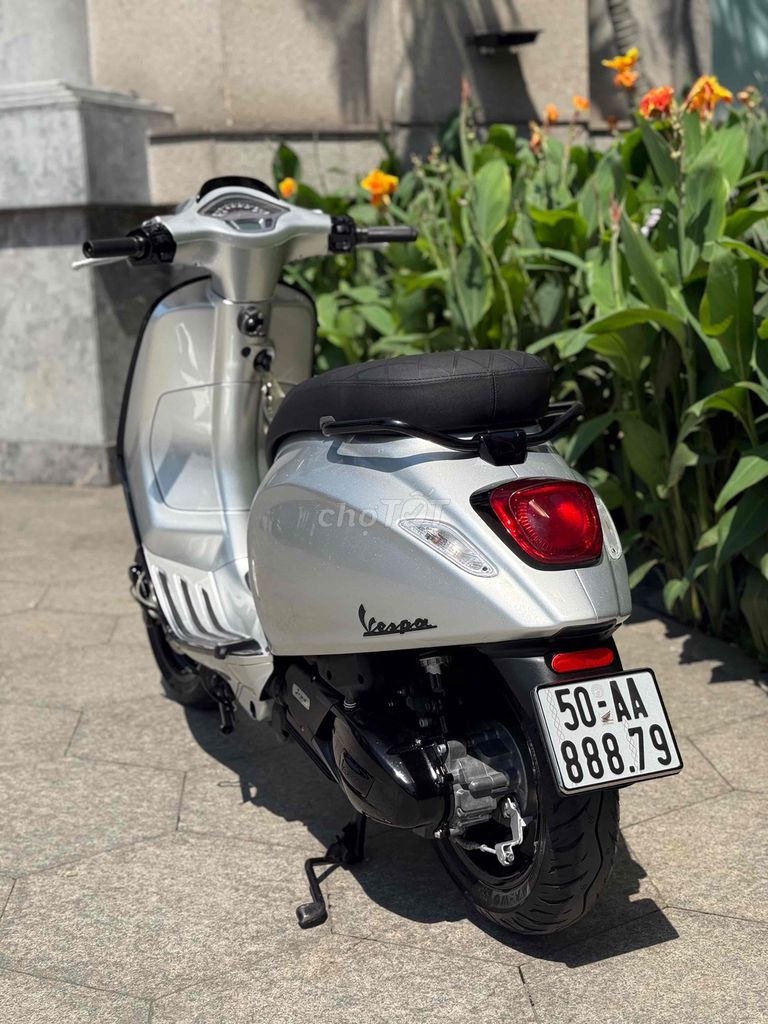 vespa 125i iget abs bạc đen bstp 9c bao góp noxau. Mua bán Xe máy tại Quận 11 Tp Hồ Chí Minh được đăng bởi Tống Phước minh hình 7