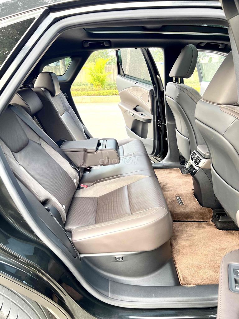 Lexus RX350 Luxury 2023 Đen. Mua bán Ô tô tại Quận Bắc Từ Liêm Hà Nội được đăng bởi Dương Sáng hình 6