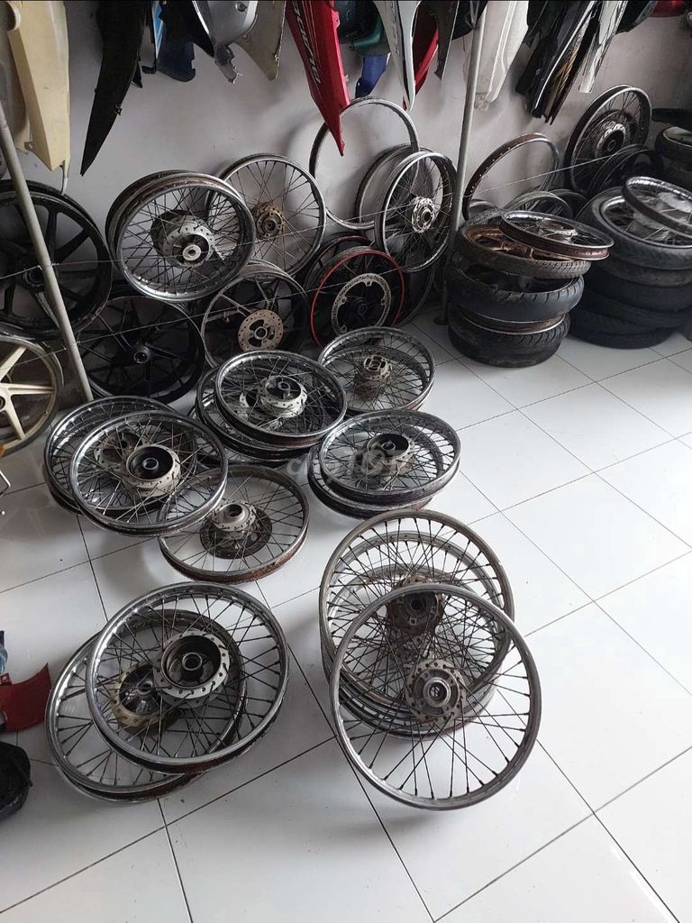 Phụ tùng hàng rả. Mua bán Phụ tùng xe tại Huyện Mỹ Xuyên Sóc Trăng được đăng bởi Nghị hình 4