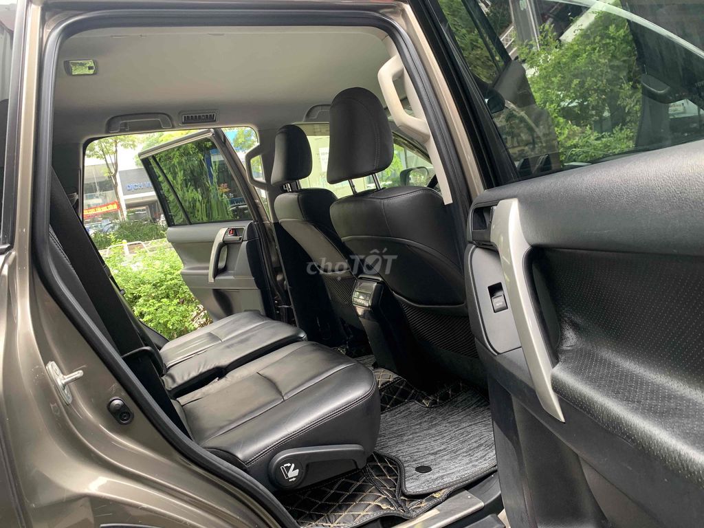 Toyota Prado sx 2015 - mẫu mới 2016 hộp số 6 cấp. Mua bán Ô tô tại Quận Bắc Từ Liêm Hà Nội được đăng bởi Quân Uy Tín hình 10