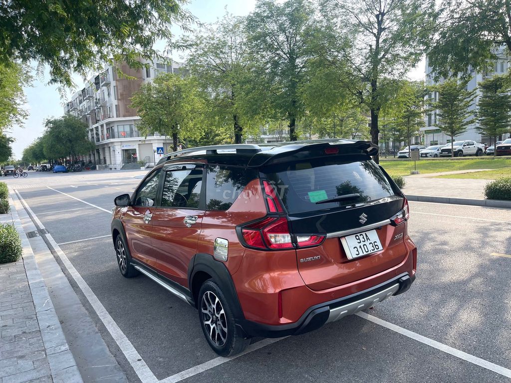 Suzuki XL7 sx 2021 màu cam. Mua bán Ô tô tại Quận Thanh Xuân Hà Nội được đăng bởi Thanh Biz Nguyễn Thái Auto hình 6