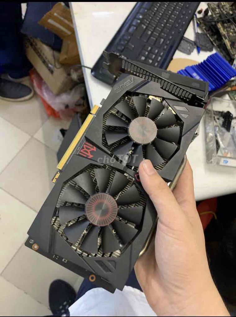 Card đồ họa ASUS GTX 1050Ti ROG Strix Đen. Mua bán Linh kiện (RAM, Card...) tại Quận Ba Đình Hà Nội được đăng bởi Lê Hiếu Chí hình 1