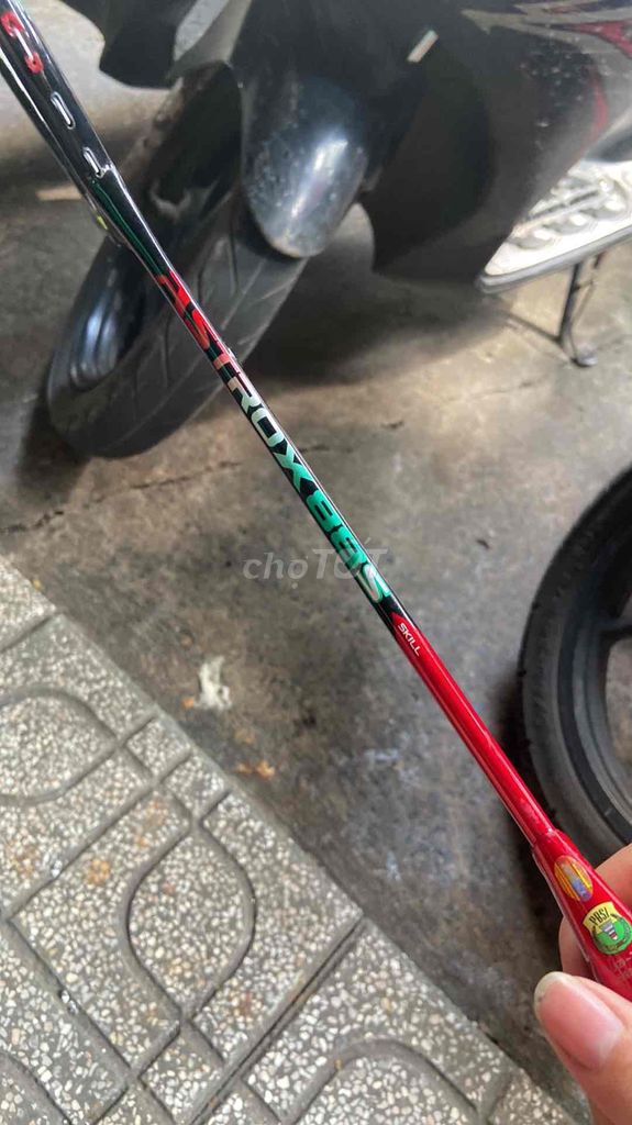 vợt cầu lông yonex