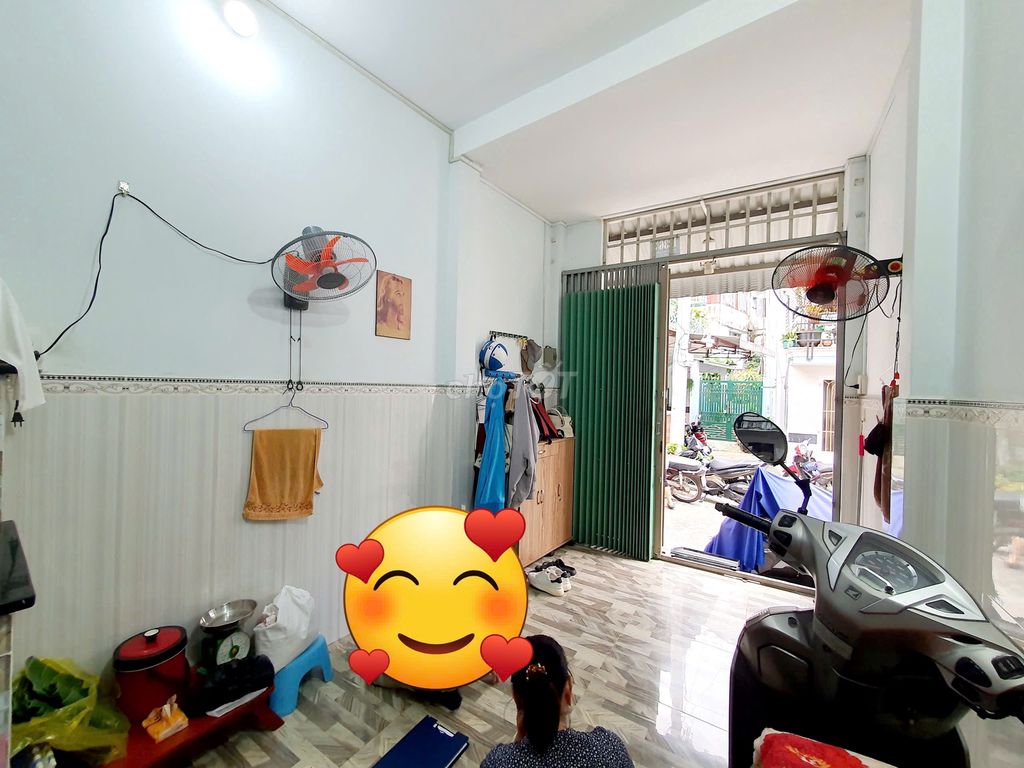 NHÀ ĐẸP THOÁNG Ở NGAY 2PN 2WC, VỊ TRÍ TRUNG TÂM CỦA THỦ ĐỨC CŨ