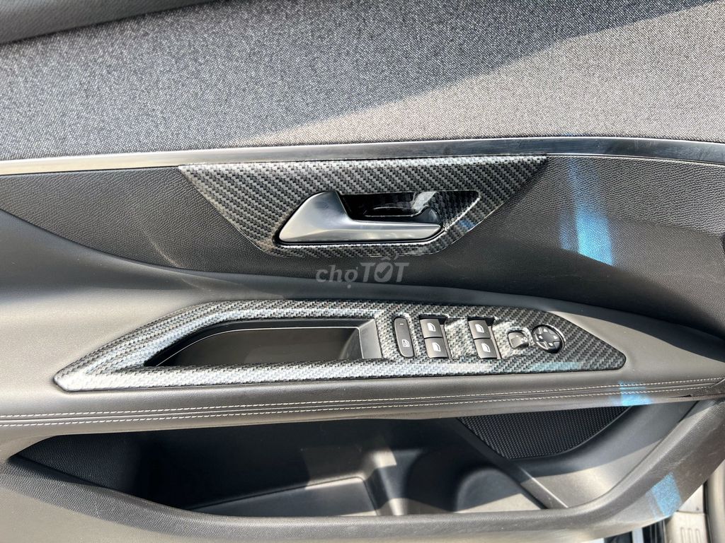 Peugeot 3008 2018 1.6L Turbo - 87.000 km. Mua bán Ô tô tại Thành phố Thuận An Bình Dương được đăng bởi Thắng Trần Auto hình 12