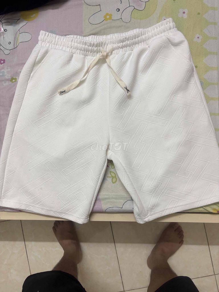 Quần ngố nam Trắng 60-75 kg. Mua bán Quần áo tại Quận Cầu Giấy Hà Nội được đăng bởi duc hình 1
