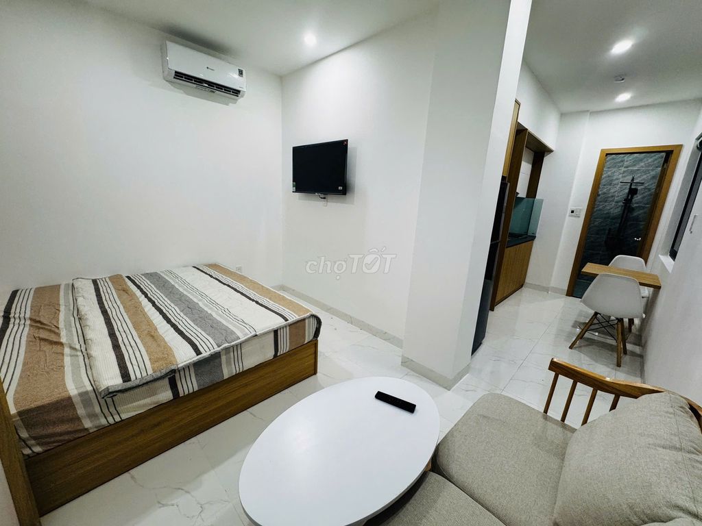 New studio with free cleaning near Vincom Plaza — photo 4