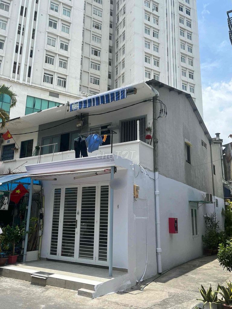 Аренда · 1 комн. · 49 м² · Quận 11, ул. Đường Lữ Gia