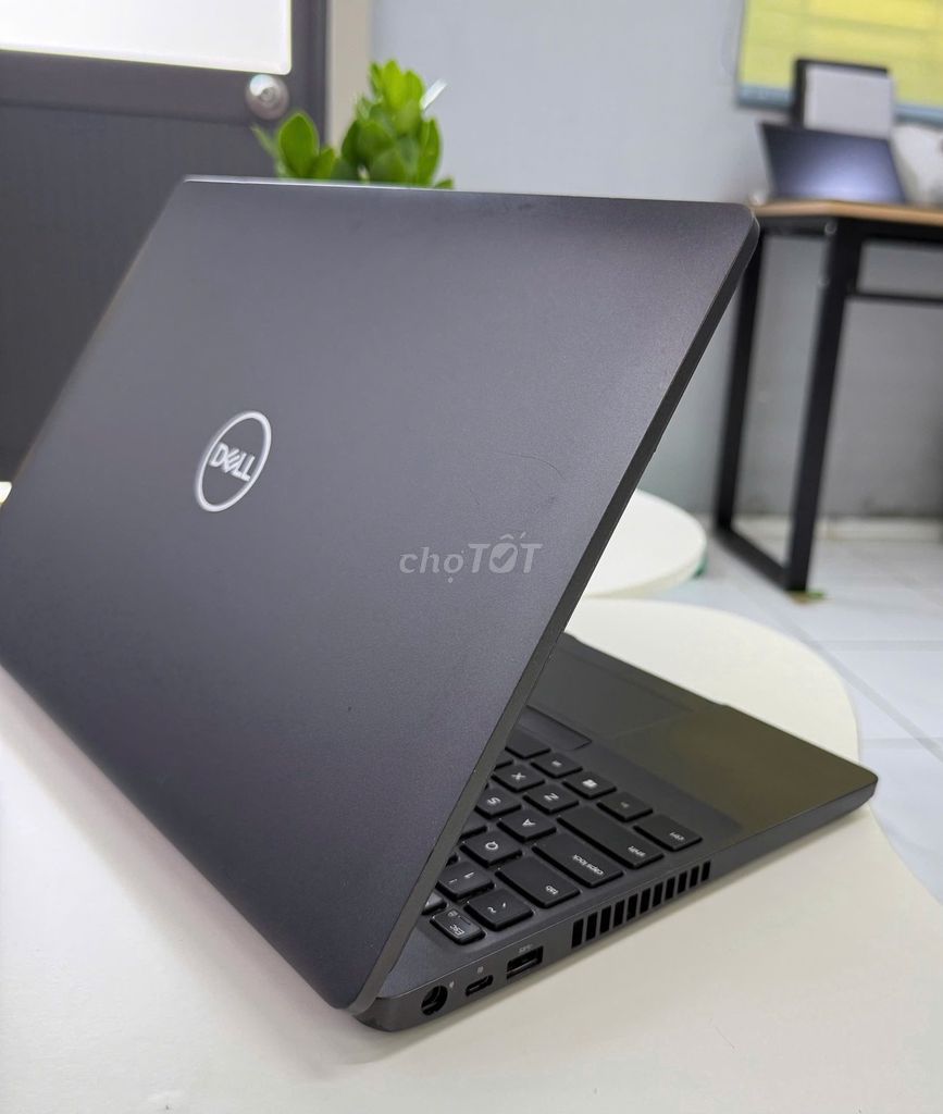 Dell Latitude 5500 core i5 4 nhân 8 luồng khá khỏe. Mua bán Laptop tại Quận 11 Tp Hồ Chí Minh được đăng bởi vy hình 1